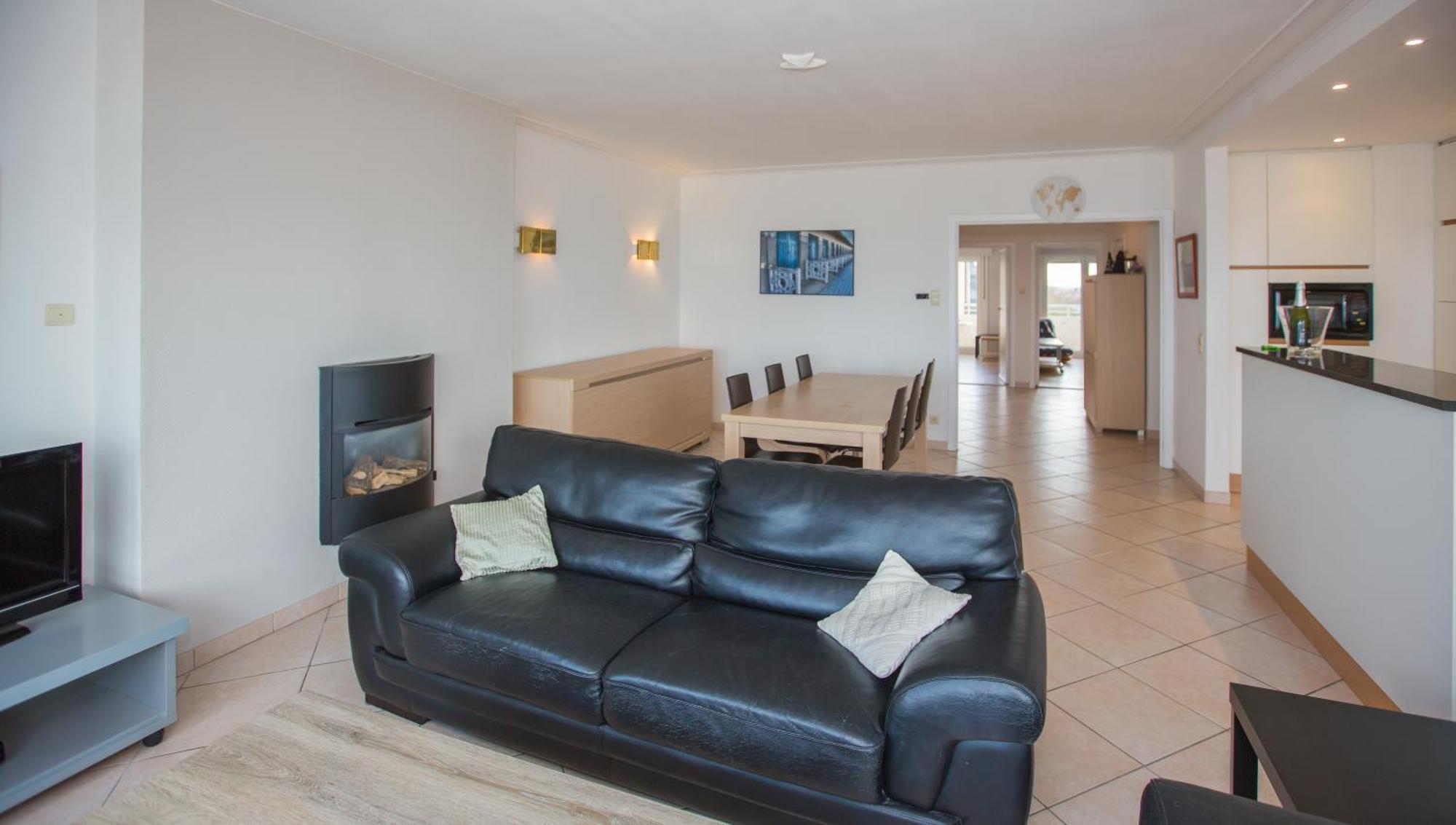 Bright Apartment With Sea View Oostende Exteriör bild